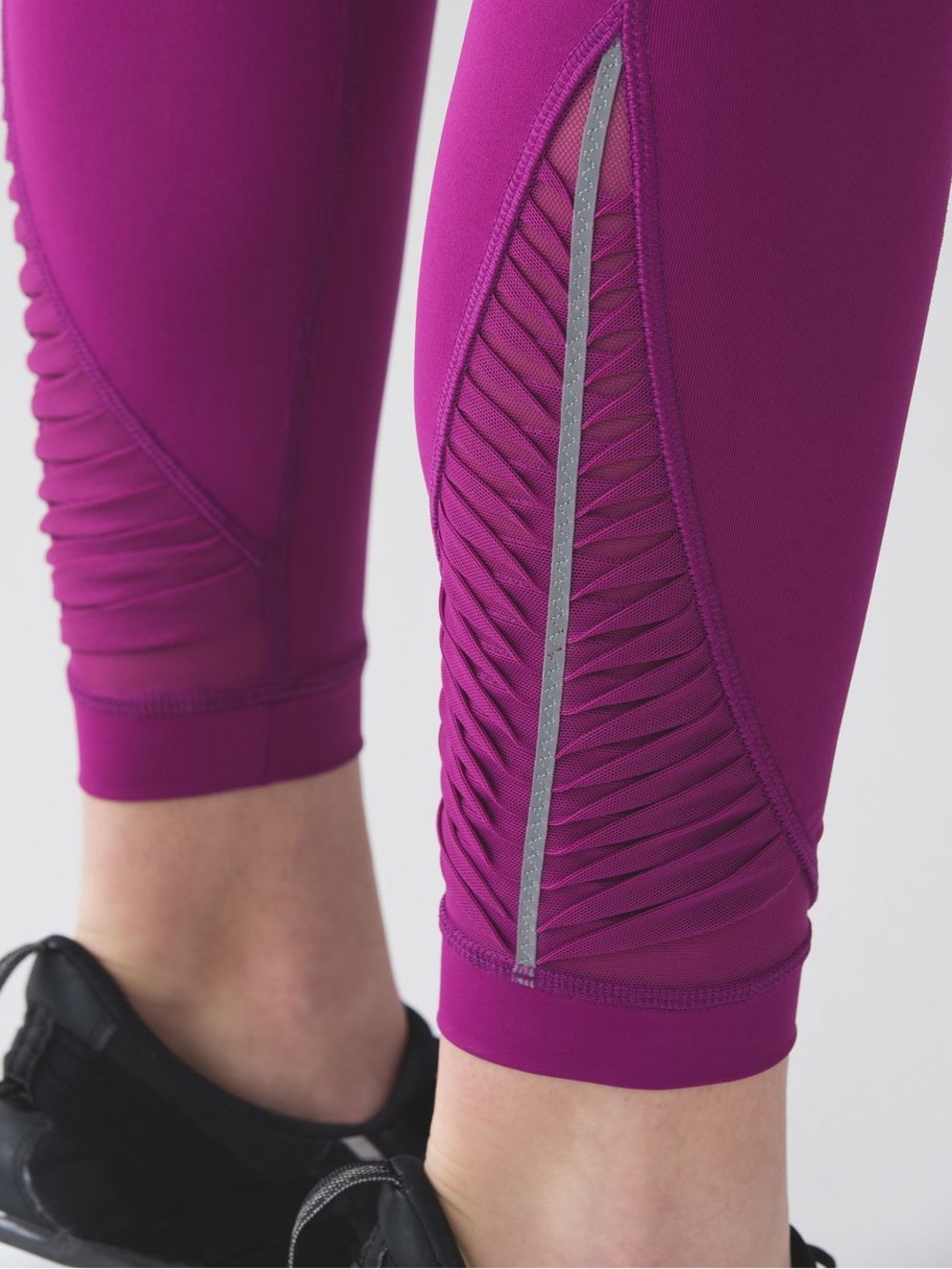 Lululemon High-Rise Making Moves Legging - Regal Plum - Size 6